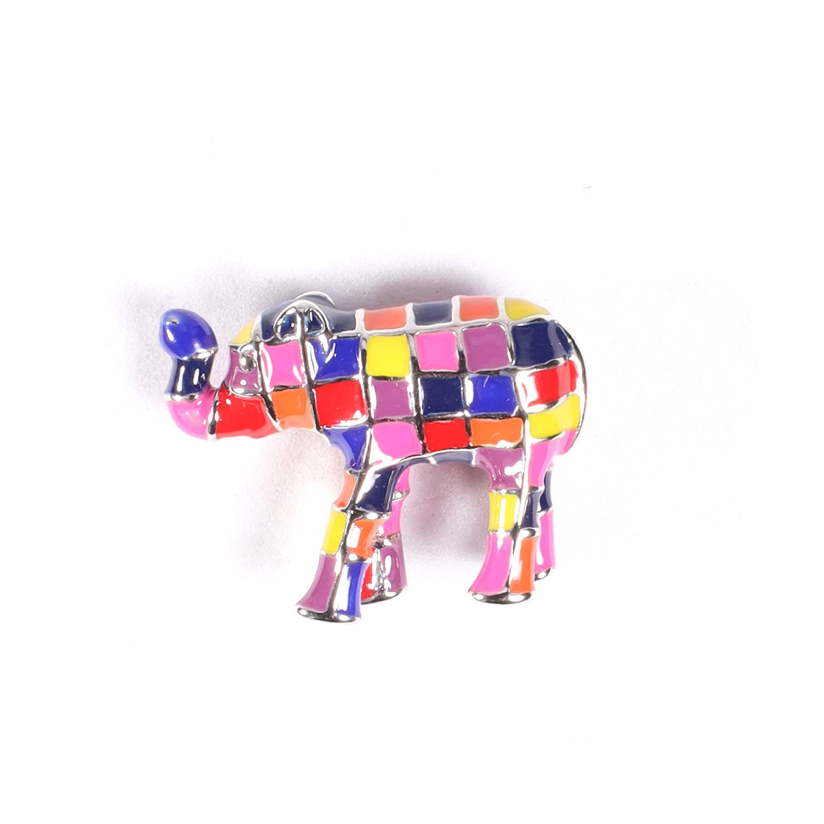 Vista frontal de Pin Tridimensional esmaltado Pin029 - Elefante - Gino Rodinis