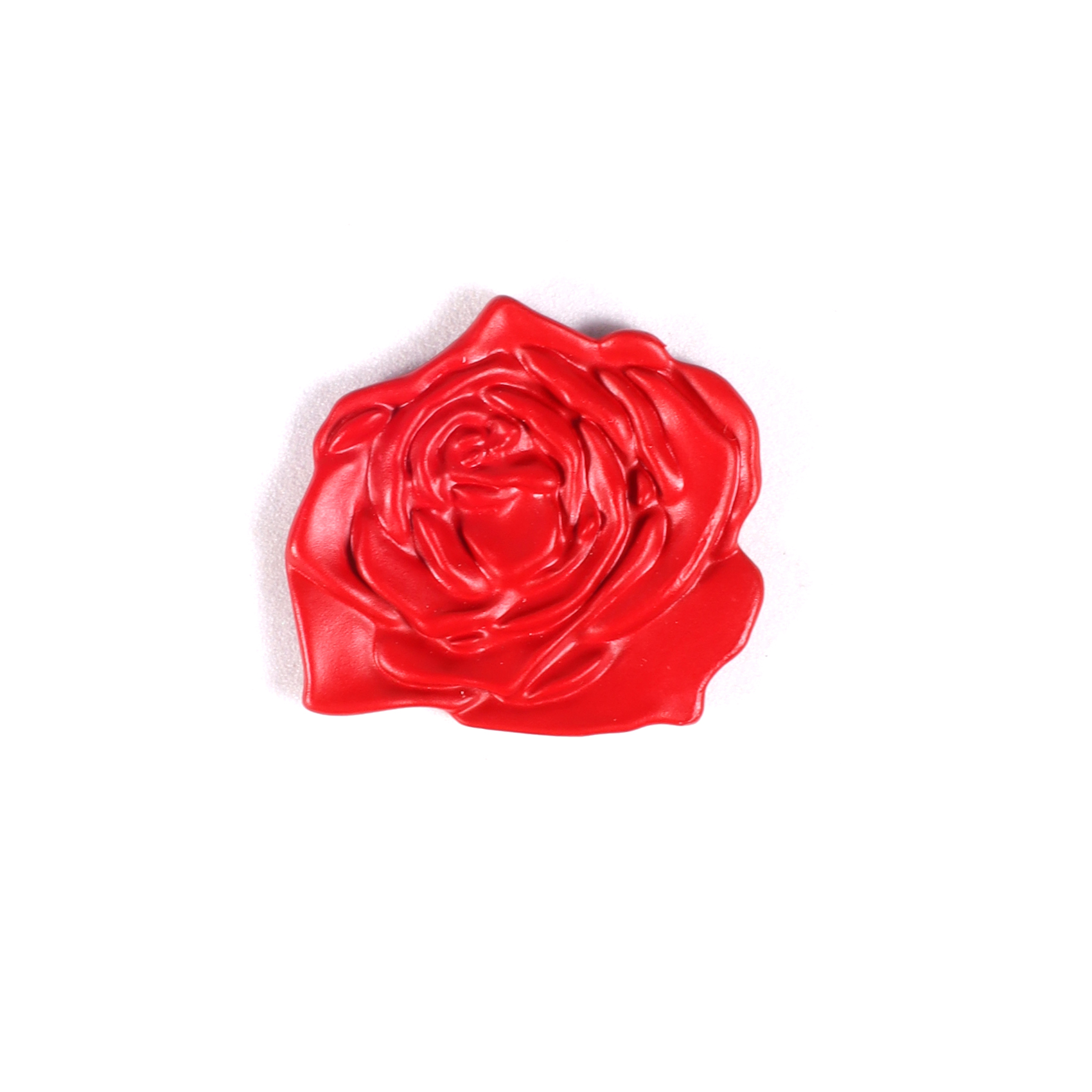 Vista frontal de Pin041- Rosa roja
